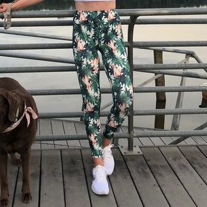 Tropical Sweaty Betty leggings